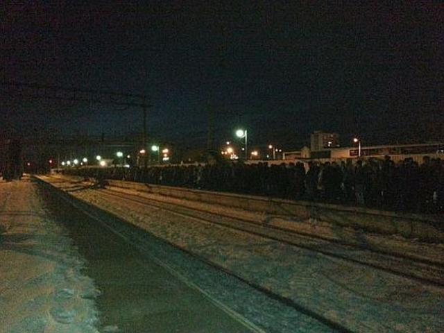 Киевские городские электрички в час пик отменили (Фото)