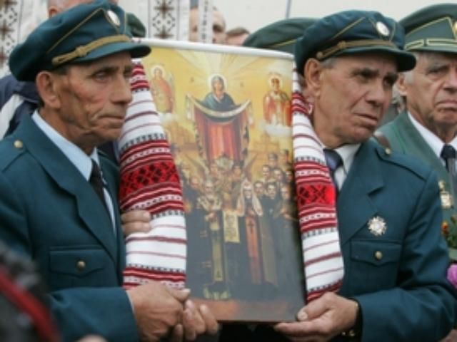 В оппозиции хотят выходной на День УПА В оппозиции хотят выходной на День УПА