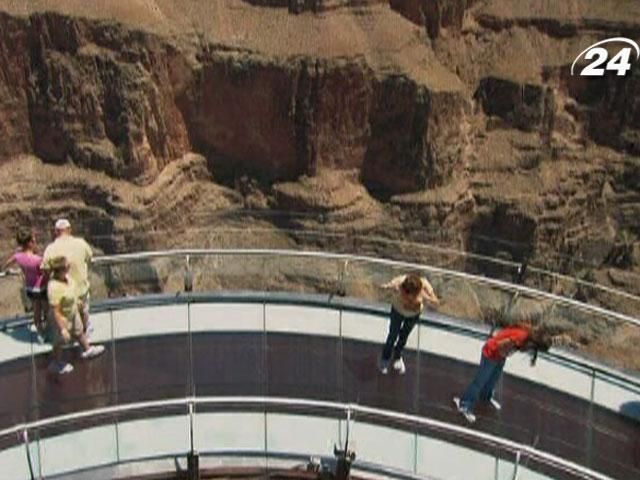 Рукотворне чудо - міст над Великим каньйоном Рукотворне чудо - міст над Великим каньйоном