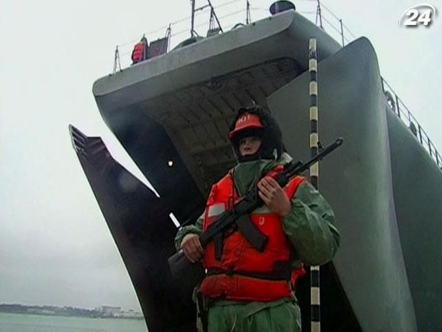 МИД Украины успокаивает: Россия сообщила о военных учениях МИД Украины успокаивает: Россия сообщила о военных учениях