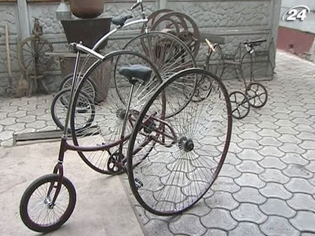 Харьковчанин создает уникальные велосипеды из бытовых приборов Харьковчанин создает уникальные велосипеды из бытовых приборов