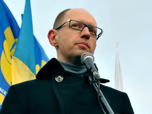 Яценюка обвинили во вмешательстве в деятельность правоохранителей Яценюка обвинили во вмешательстве в деятельность правоохранителей