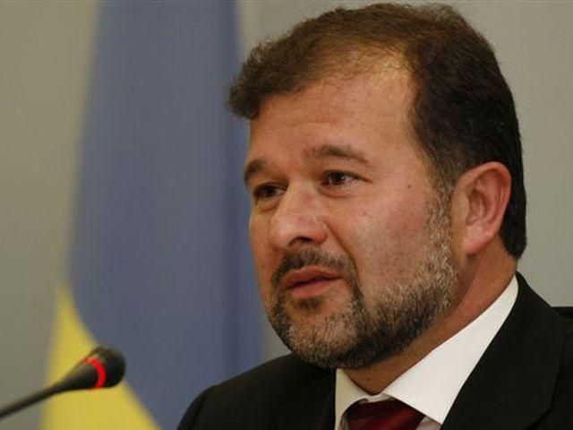 Балога назвал слежку за Яценюком пещерной дикостью Балога назвал слежку за Яценюком пещерной дикостью