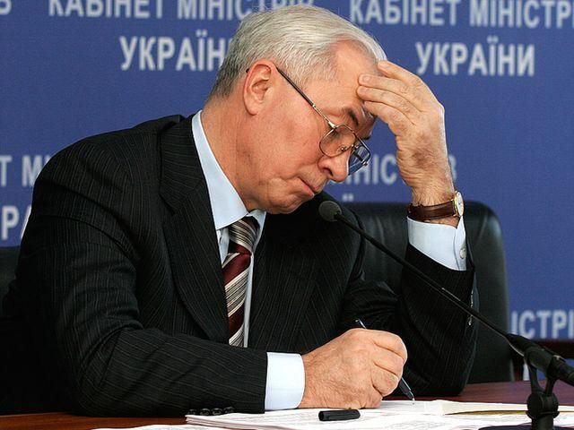 Азаров надіслав Фаріон російський правопис