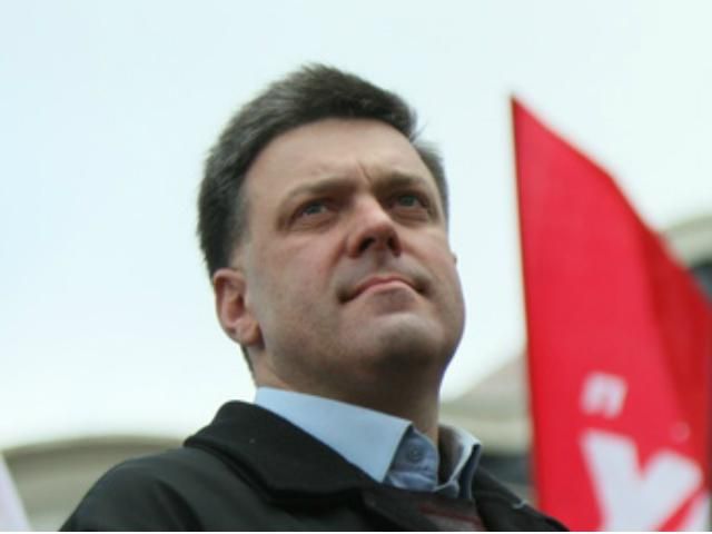 Тягнибок: У київському метро має бути Wi-Fi Тягнибок: У київському метро має бути Wi-Fi