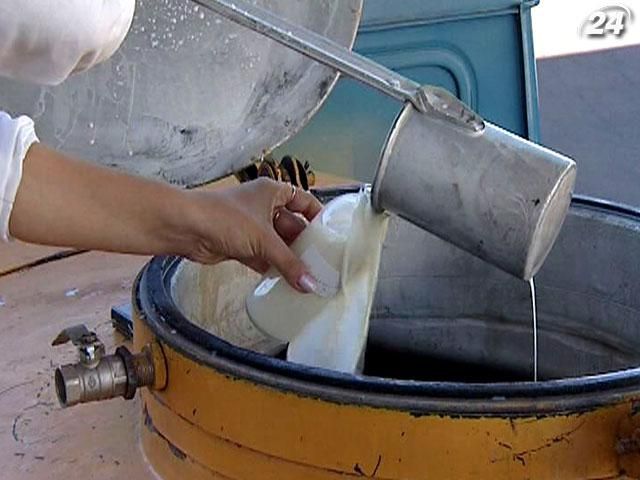 Виробники молока в Україні опинилися на межі виживання, - експерти