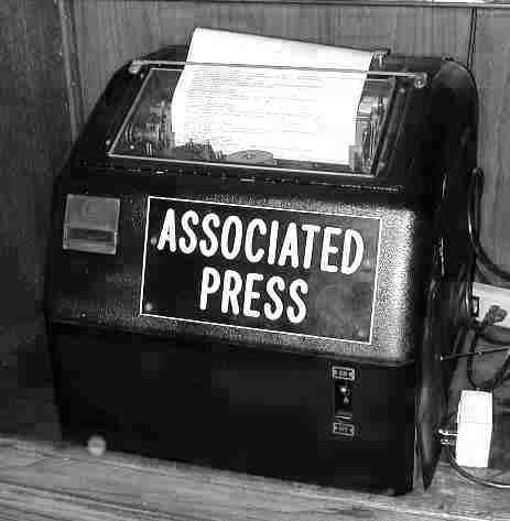 Associated Press заборонило вживати слова "нелегальний іммігрант" та "шизофренік" Associated Press заборонило вживати слова "нелегальний іммігрант" та "шизофренік"