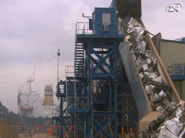 Машина, що пережовує 450 авто за годину, - у “Мегаспорудах” Машина, що пережовує 450 авто за годину, - у “Мегаспорудах”