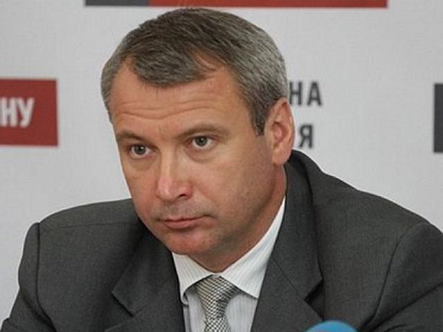 Двое оппозиционеров объяснили, почему уходят из "Батькивщины" Двое оппозиционеров объяснили, почему уходят из "Батькивщины"