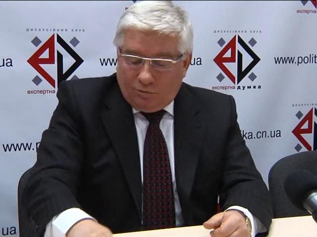 Чечетов чекає на ще два десятка "нормальних людей", які підуть з "Батьківщини" Чечетов чекає на ще два десятка "нормальних людей", які підуть з "Батьківщини"