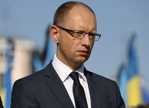 Яценюк подозревает мятеж в партии для смещения его с должности