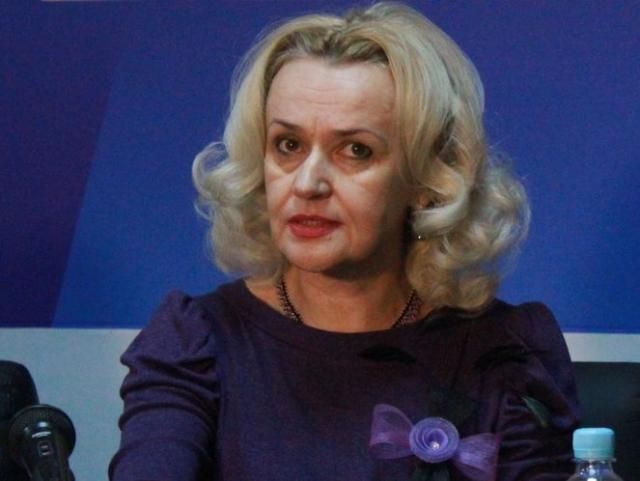 Фарион предложила спустить в канализацию власть с Банковой Фарион предложила спустить в канализацию власть с Банковой