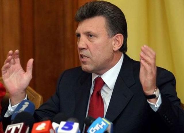 Ківалов: Громадян цікавить прийняття законів, а не дизайн чи інтер'єр залу Ківалов: Громадян цікавить прийняття законів, а не дизайн чи інтер'єр залу