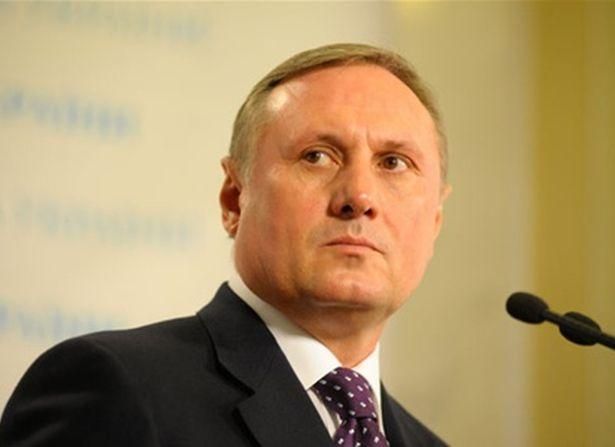 Регіонали не впускали опозицію на Банкову, бо хотіли "поговорити відверто" Регіонали не впускали опозицію на Банкову, бо хотіли "поговорити відверто"