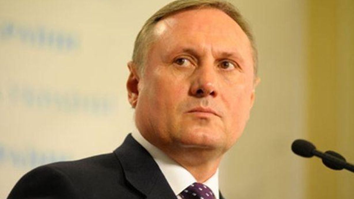 Регионалы не впускали оппозицию на Банковую, потому что хотели "поговорить откровенно" Регионалы не впускали оппозицию на Банковую, потому что хотели "поговорить откровенно"