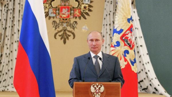 Путин на пенсии хочет заниматься правом и литературой Путин на пенсии хочет заниматься правом и литературой