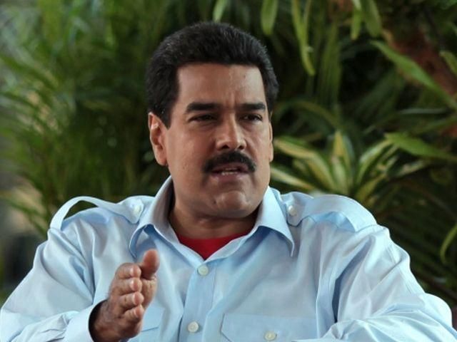 Мадуро пригрозив венесуельським виборцям "прокляттям Маракапани"