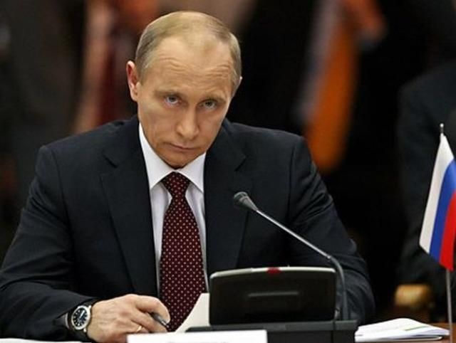 Путін підписав закон про штрафи за нецензурні слова у ЗМІ 