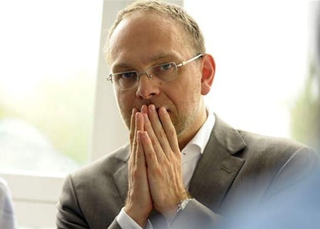 Тимошенко не скоювала злочинів, у яких її звинувачують, – Власенко Тимошенко не скоювала злочинів, у яких її звинувачують, – Власенко