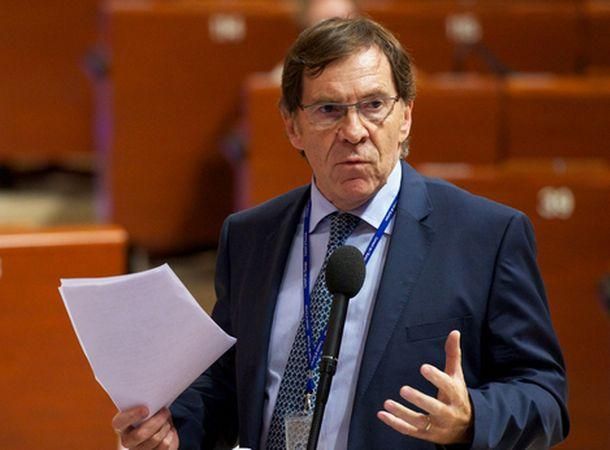 Голова ПАРЄ закликав Януковича знайти рішення ще у справі Тимошенко Голова ПАРЄ закликав Януковича знайти рішення ще у справі Тимошенко