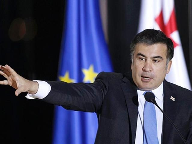 У Туреччині Саакашвілі впав з велосипеда і зламав руку У Туреччині Саакашвілі впав з велосипеда і зламав руку