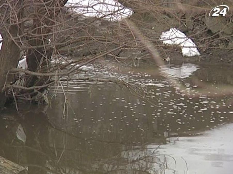 Вода в Дніпрі буде на чверть метра вищою, ніж зазвичай Вода в Дніпрі буде на чверть метра вищою, ніж зазвичай