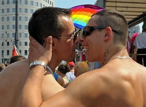 ВР снова взялась за запрет пропаганды гомосексуализма