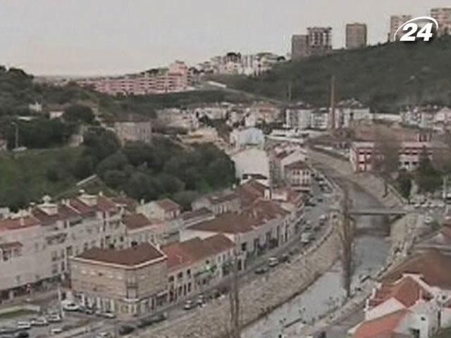 Fitch обіцяє знизити рейтинг кредитоспроможності Португалії Fitch обіцяє знизити рейтинг кредитоспроможності Португалії