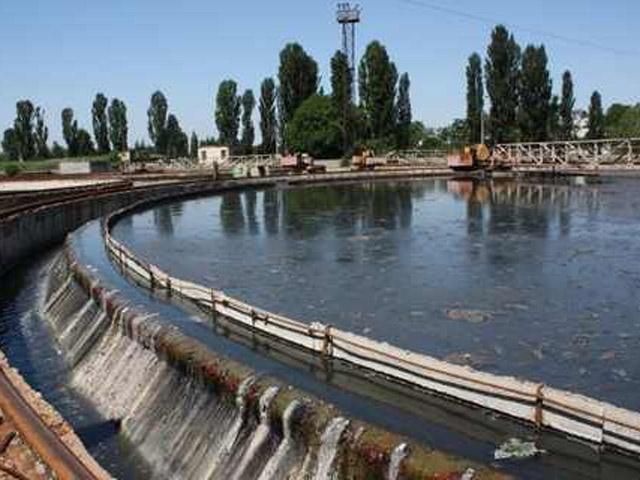 У Києві прорвало дамбу У Києві прорвало дамбу