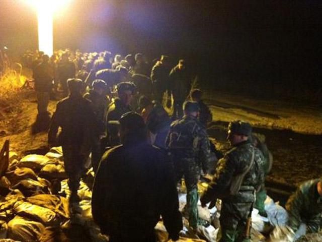 Эксперты предупреждали о возможном прорыве Бортницкой дамбы Эксперты предупреждали о возможном прорыве Бортницкой дамбы