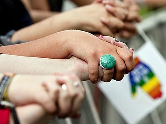 В Уругваї офіційно дозволили одностатеві шлюби В Уругваї офіційно дозволили одностатеві шлюби