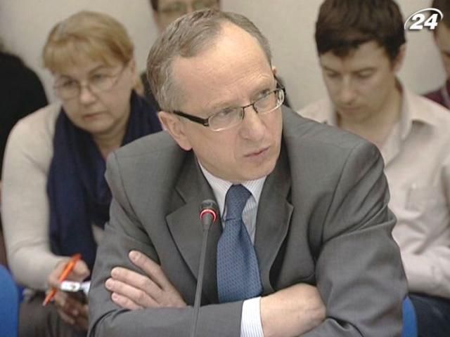 Угода з ЄС поліпшить українсько-російські стосунки, - Томбінські
