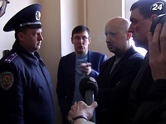Итог дня: Тимошенко не разрешили увидеться с коллегами