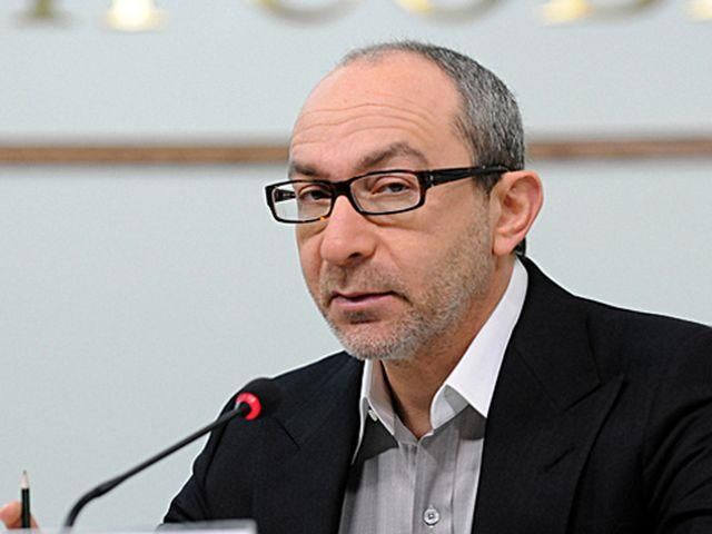 Кернес скаржиться, що опозиція після мітингу за собою не прибрала Кернес скаржиться, що опозиція після мітингу за собою не прибрала