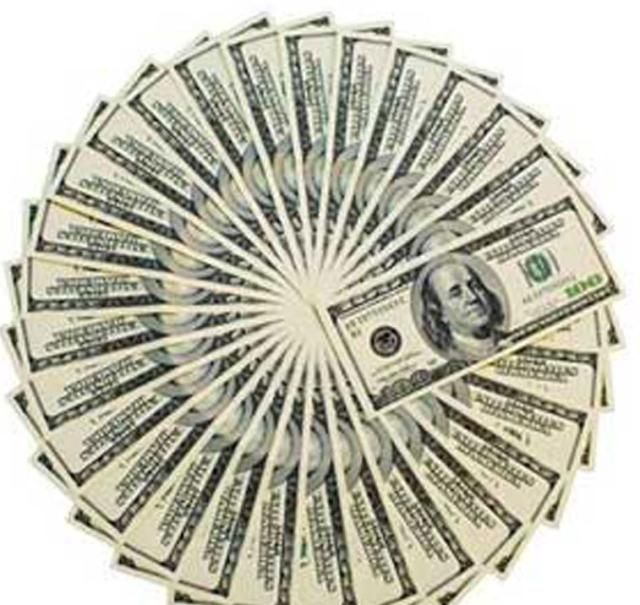 Помощника депутата поймали на взятке в полмиллиона Помощника депутата поймали на взятке в полмиллиона