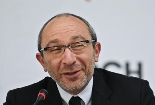 Кернес вважає, що блокада "Вставай, Україно!" транспортом - це дія заради безпеки Кернес вважає, що блокада "Вставай, Україно!" транспортом - це дія заради безпеки