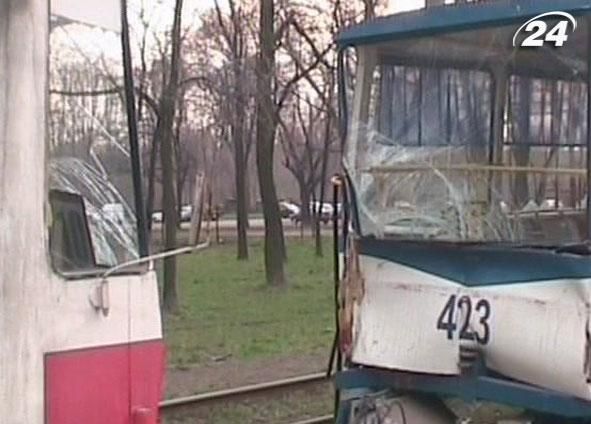 В Запорожье столкнулись трамваи