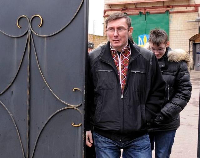 Луценко не хочет менять "рельеф оппозиции" Луценко не хочет менять "рельеф оппозиции"