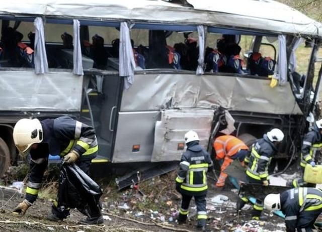 У Бельгії розбився автобус, який перевозив підлітків з України і Росії: 5 загиблих 