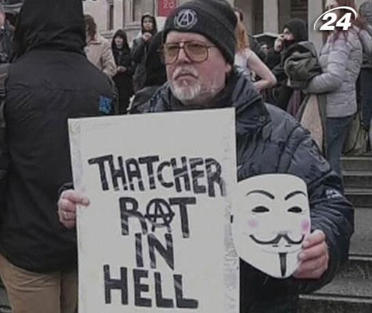 Противники Тетчер "відсвяткували" її смерть Противники Тетчер "відсвяткували" її смерть