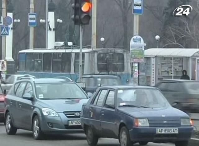 С понедельника вступают в действие новые правила дорожного движения