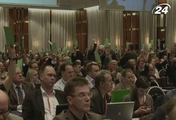 Нова німецька політсила виступає проти європейської валюти Нова німецька політсила виступає проти європейської валюти