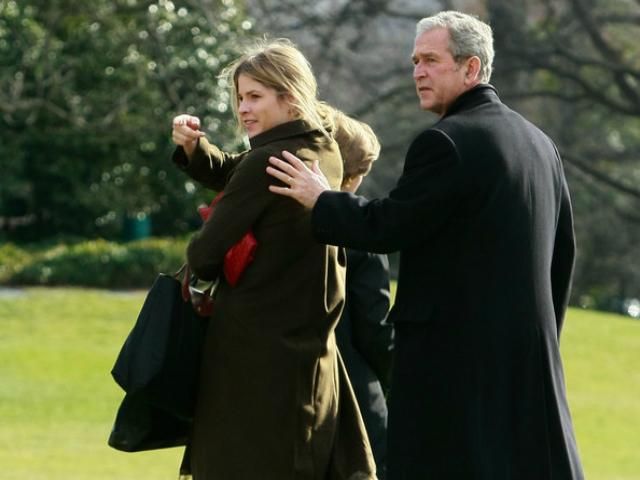 Джордж Буш-молодший вперше став дідусем Джордж Буш-молодший вперше став дідусем