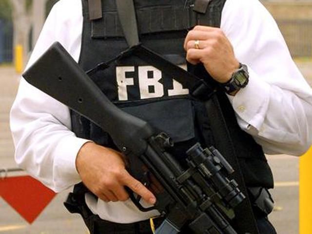 ФБР обыскивают частные дома в связи со взрывами в Бостоне