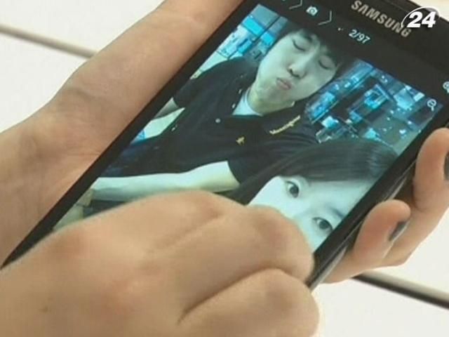 Samsung обвиняют в "черном" пиаре HTC Samsung обвиняют в "черном" пиаре HTC