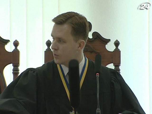 У справі Щербаня допитають Петра Кириченка У справі Щербаня допитають Петра Кириченка