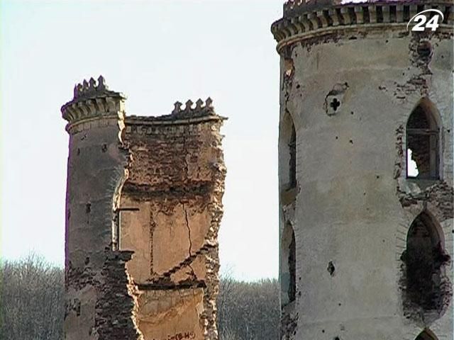 На Тернопольщине обрушилась башня старинного замка