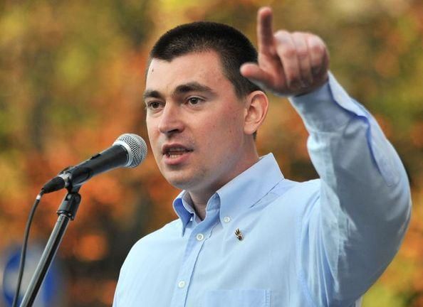 Свободівець Михальчишин: Партія регіонів це яка партія? Фашистська (Відео) Свободівець Михальчишин: Партія регіонів це яка партія? Фашистська (Відео)