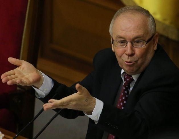 Рибак скаржиться на шум у Раді: Після цього крику можна з розуму зійти Рибак скаржиться на шум у Раді: Після цього крику можна з розуму зійти