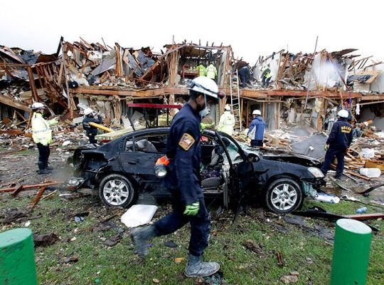 Доля 60 осіб після вибуху в Техасі досі невідома 